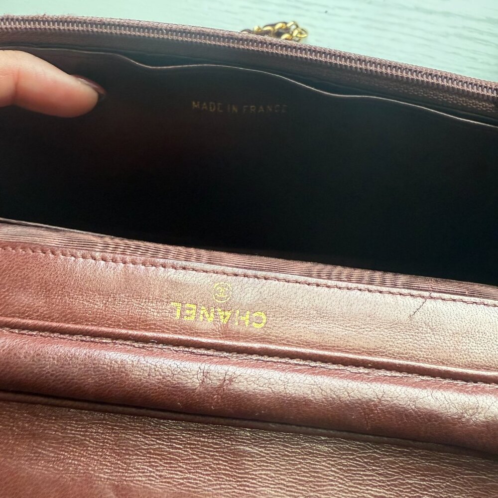 CHANEL Caviar 24K Gold plated Vintage Timeless CC crossbody bag - Classic Brown - Picture 6 of 12
